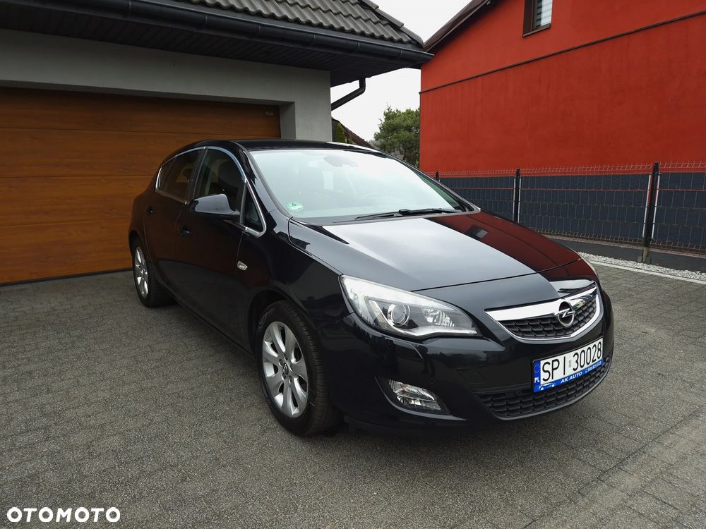 Opel Astra 1.6 Turbo Innovation - 3