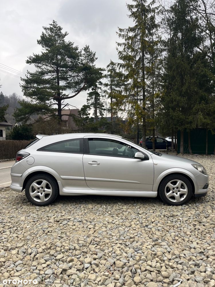 Opel Astra 1.3 CDTI Essentia - 4