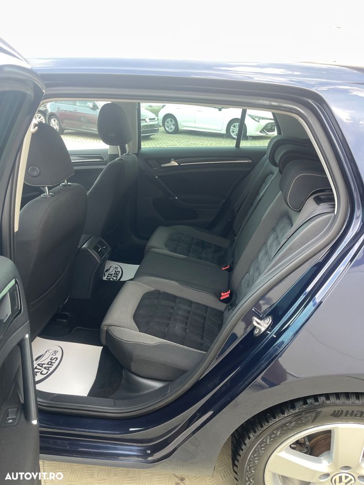 Volkswagen Golf 2.0 TDI BMT Highline - 29