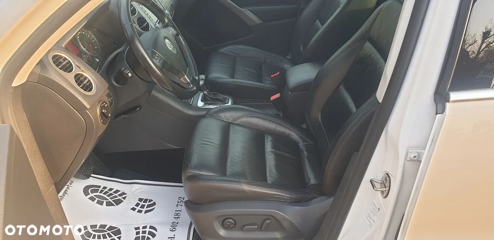 Volkswagen Tiguan - 14