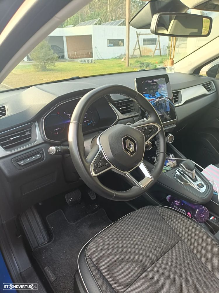 Renault Captur 1.6 E-Tech Plug-In Exclusive - 4