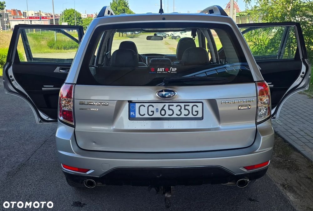 Subaru Forester 2.0D Exclusive EU6 - 21