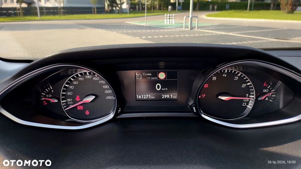 Peugeot 308 1.2 PureTech Allure S&S - 20