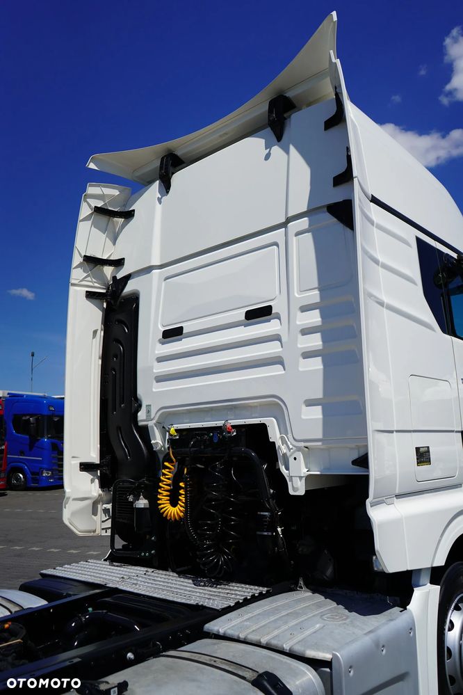 MAN TGX / 18.510 / E 6 / GX / ACC / MEGA / LOW DECK / I – COOL / RETARDER - 35