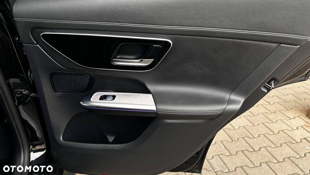 Mercedes-Benz GLC 220 d mHEV 4-Matic AMG Line - 29