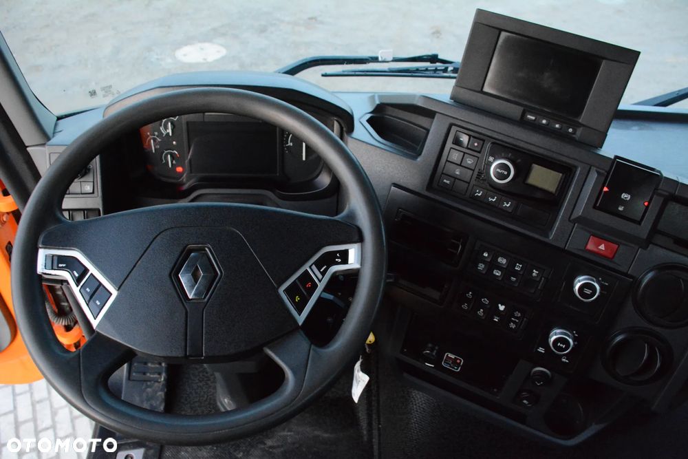 Renault K 480 / 2018r. / 8x4 / Mulda / CiF / Resor / Super stan - 18