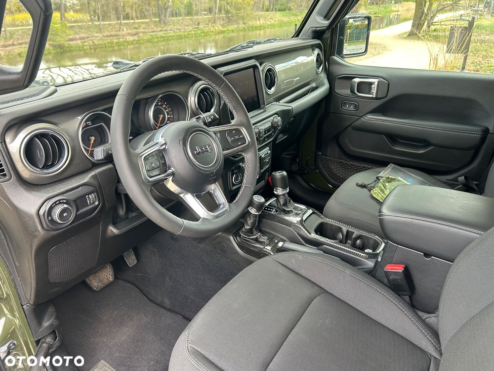 Jeep Wrangler 2.0 T-GDI Hardtop AWD Automatik Sahara - 24