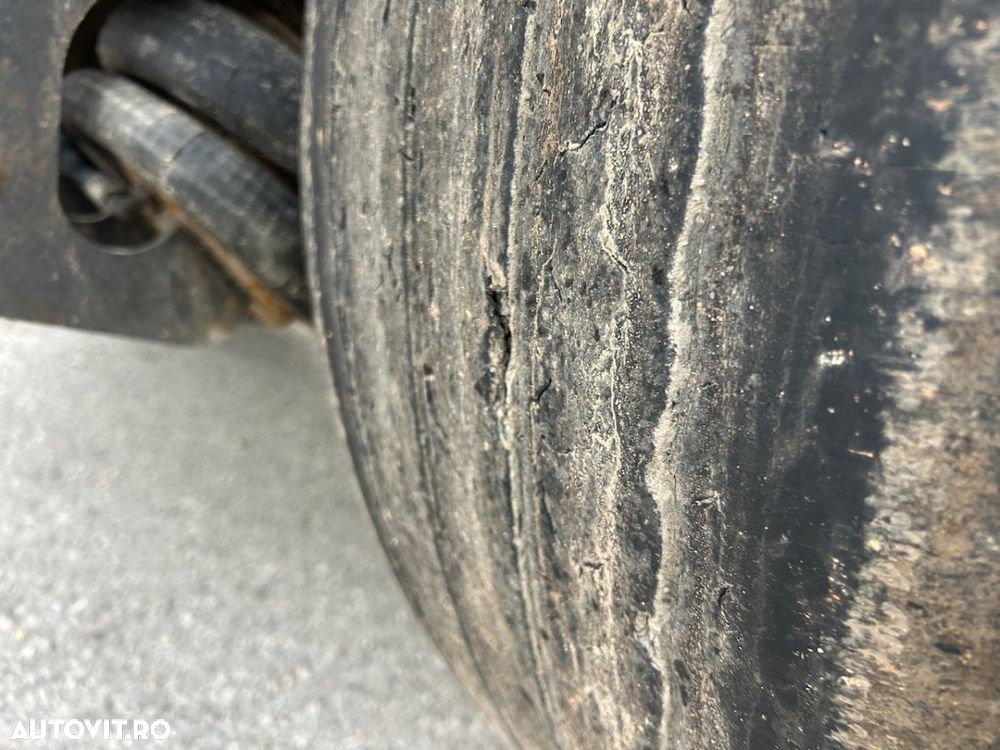 Schwarzmuller Transport busteni, 10 perechi racoante, factura externa - 32