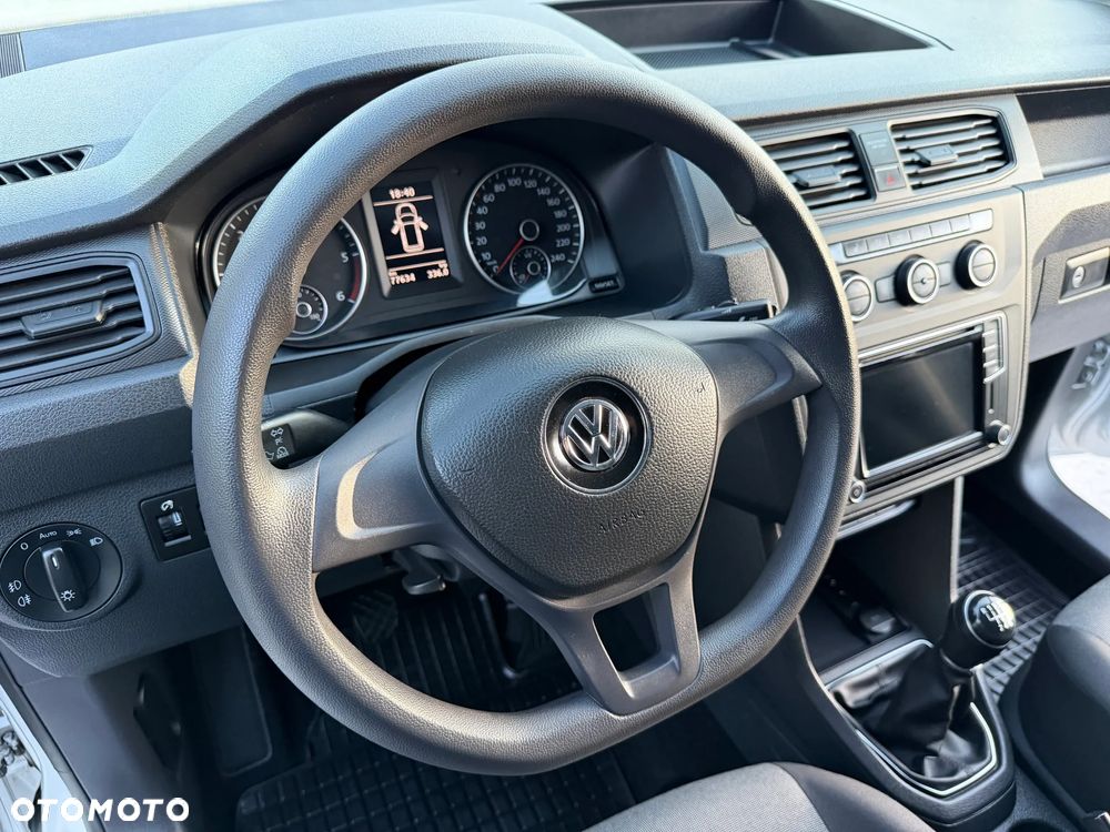 Volkswagen Caddy - 17