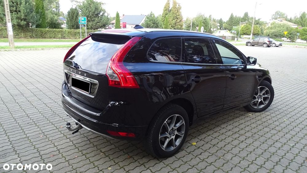 Volvo XC 60 D3 Drive-E Ocean Race - 3