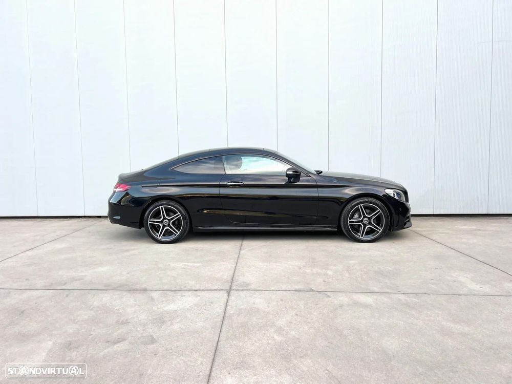 Mercedes-Benz C 200 - 23