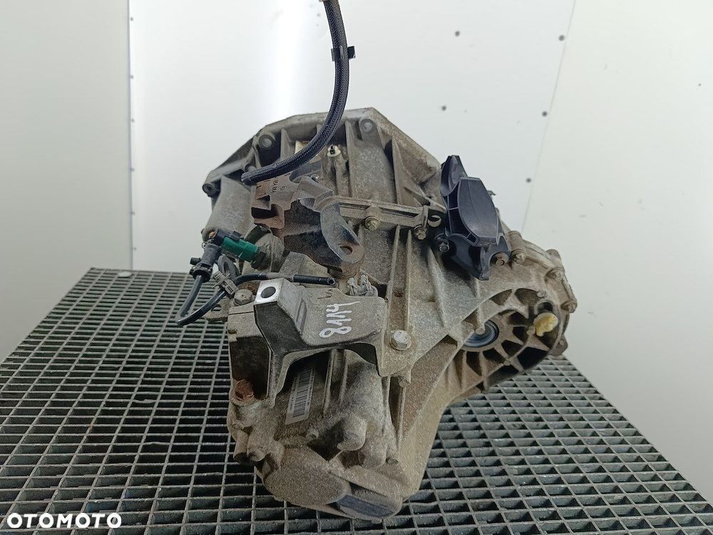 SKRZYNIA BIEGÓW MANUALNA 6 RENAULT MEGANE III TL4030 1.6 16V 110KM - 4