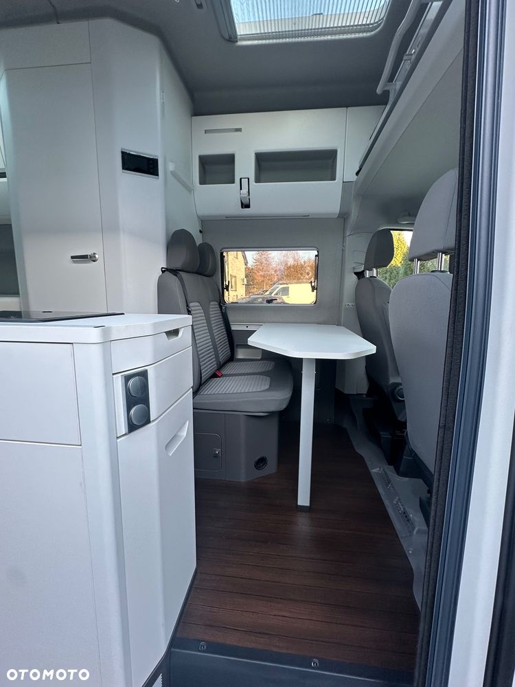 Volkswagen Crafter - 17