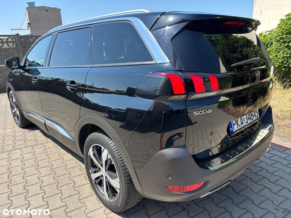 Peugeot 5008 - 4