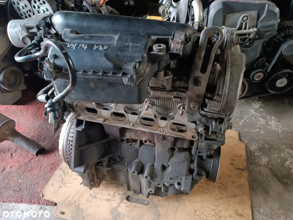 SILNIK 1.6 16V K4M801 CLIO III DACIA KOMPLETNY K4MC801 KOMPLETNY 141 TYŚ KM - 2