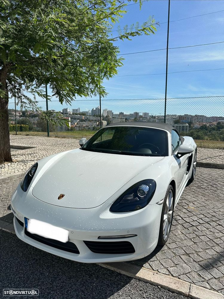 Porsche 718