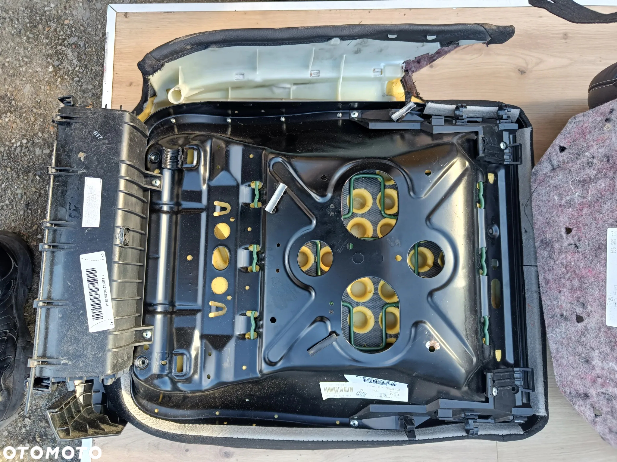 MERCEDES W211 LIFT FOTEL LEWY KIEROWCY SKÓRA SPORT EVO - 16
