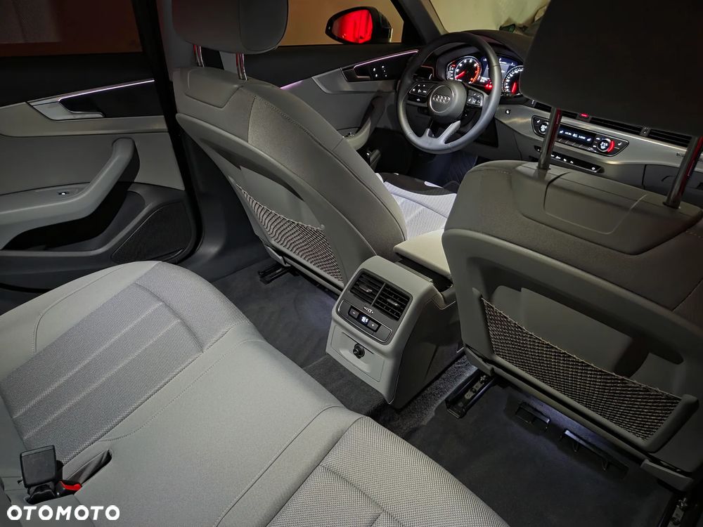 Audi A4 Avant - 20