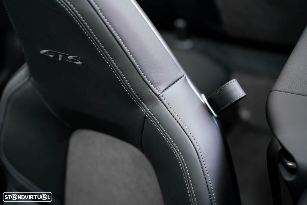 Porsche 911 (992) Carrera 4 GTS PDK - 34