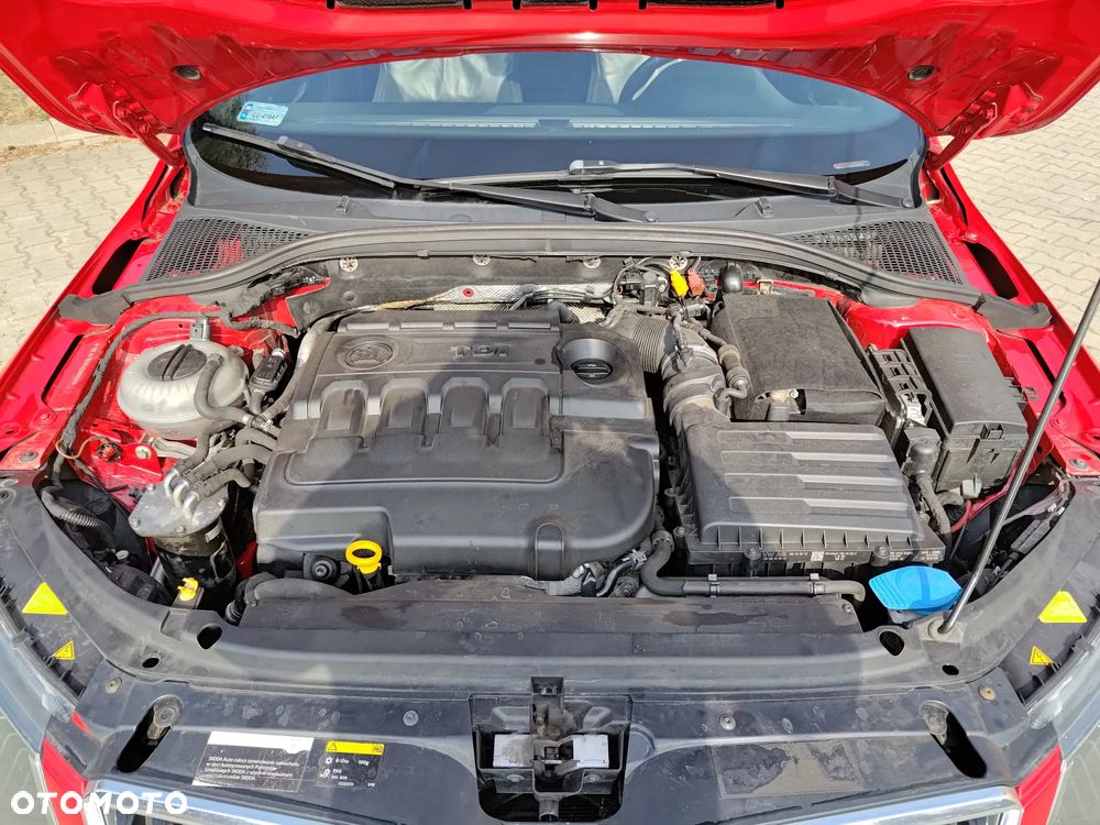 Skoda Octavia 2.0 TDI RS DSG - 15