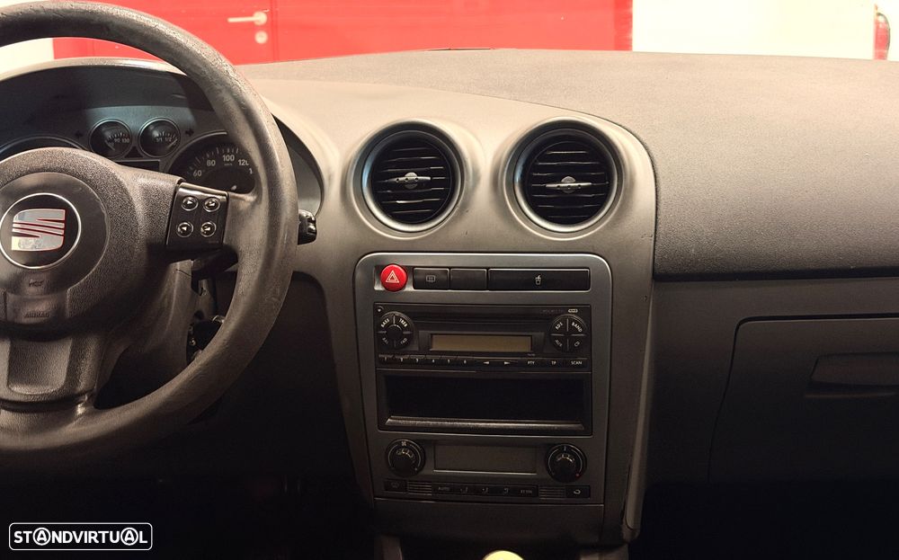 SEAT Ibiza 1.2 12V Reference - 8