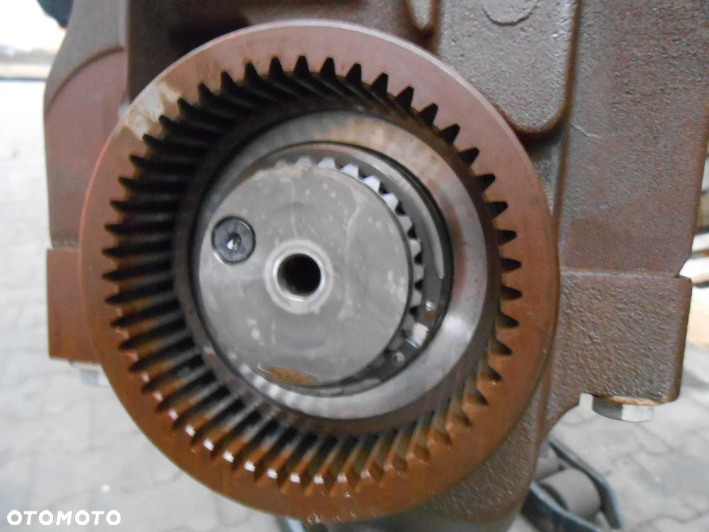 Przekładnia hydrauliczna skrzyni biegów C-Matic Claas Arion 650 - 12