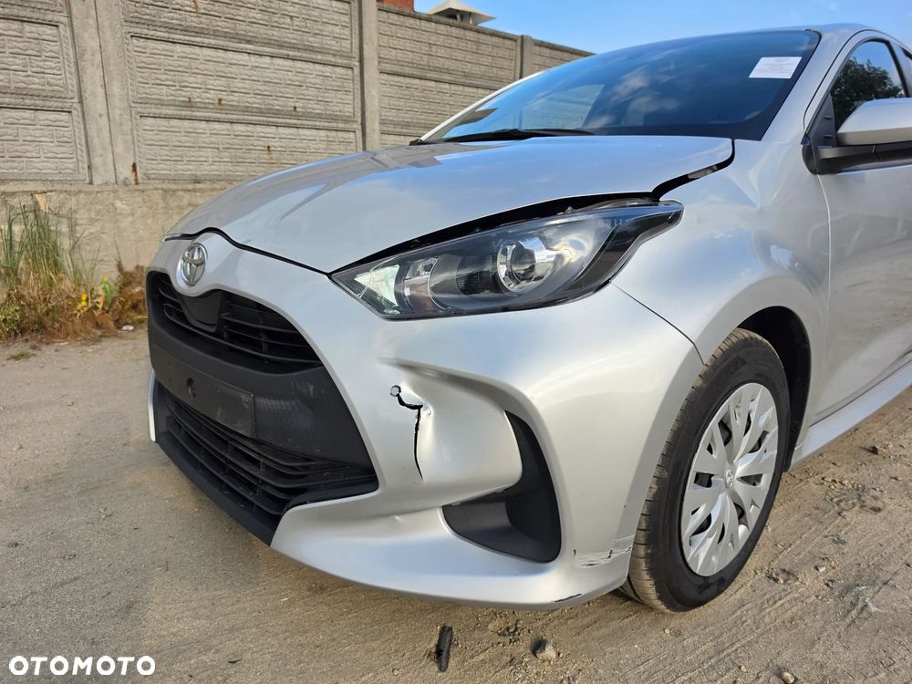 Toyota Yaris 1.5 VVT-i Comfort - 27
