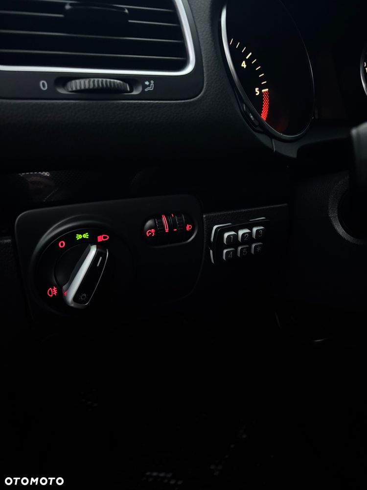 Volkswagen Golf - 19