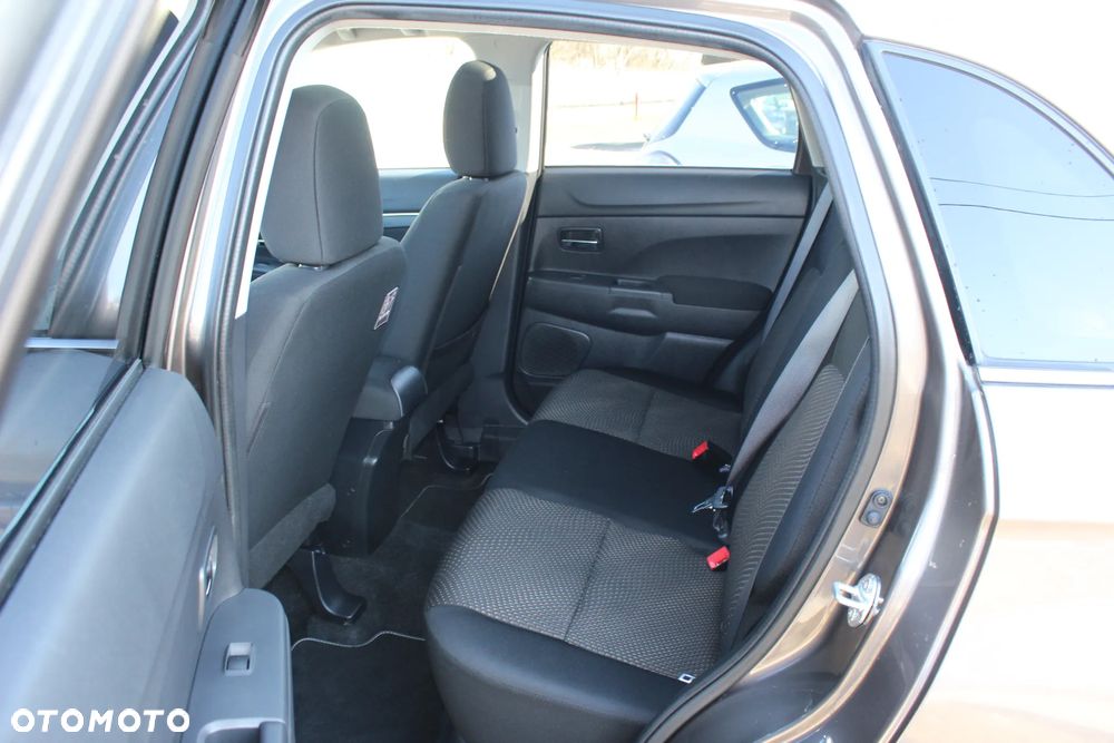 Mitsubishi ASX 1.6 2WD Edition II - 9