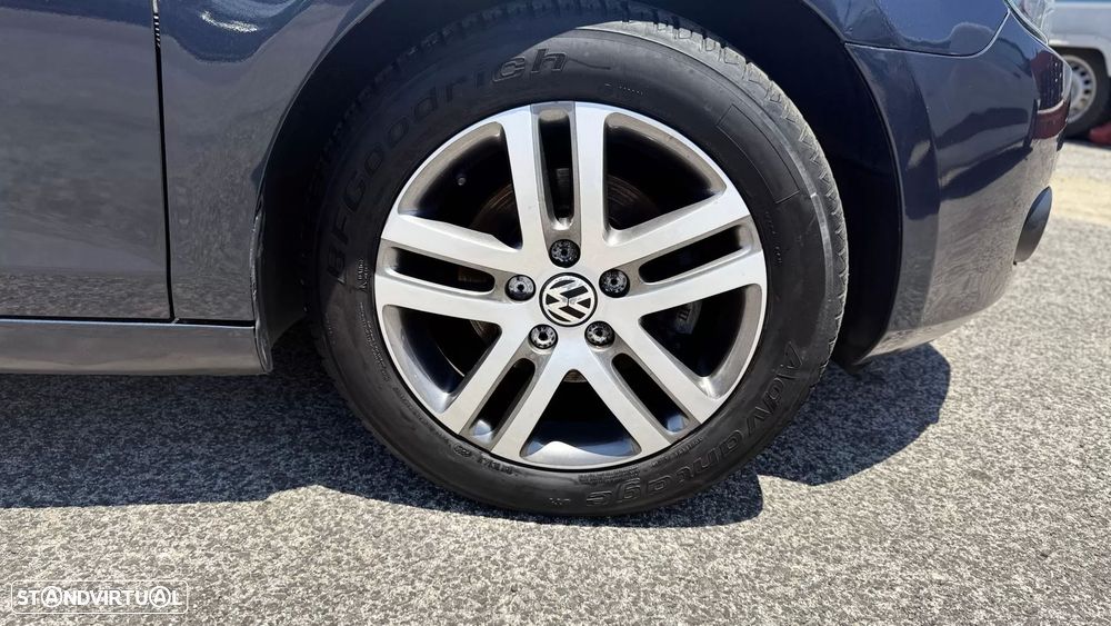 VW Golf 1.6 TDi Confortline - 19