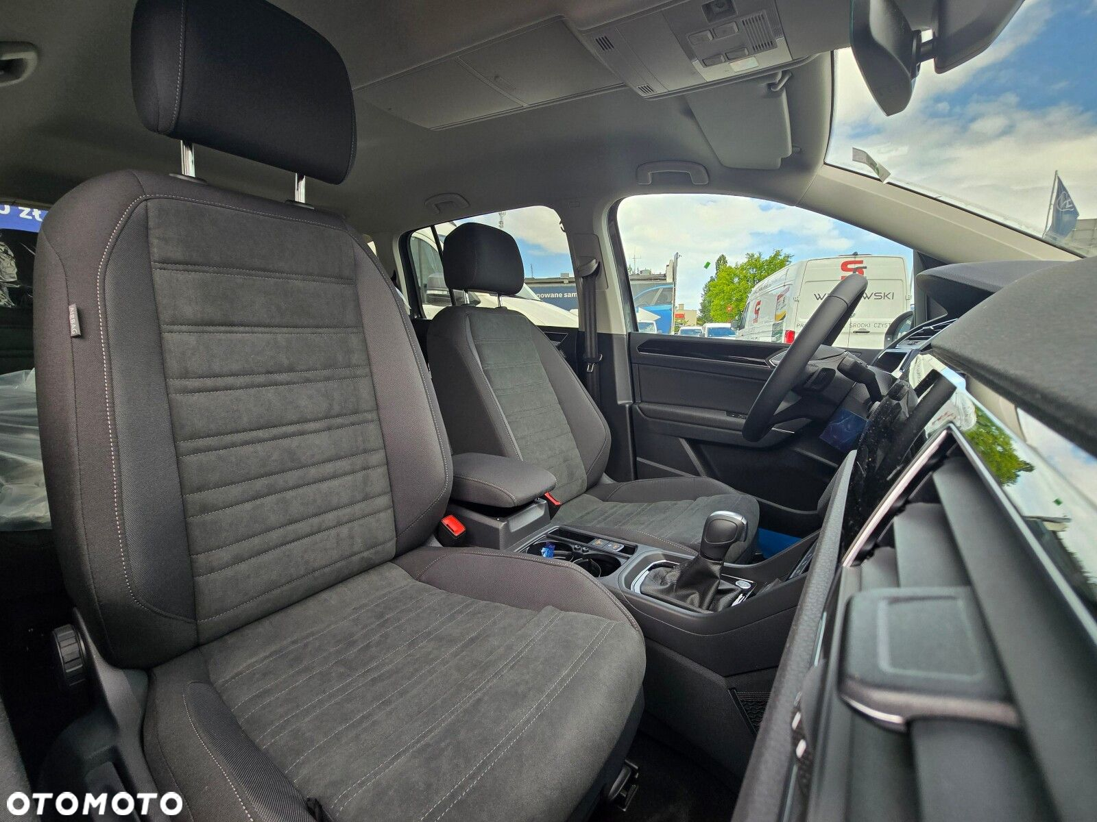 Volkswagen Touran 1.5 TSI EVO Highline DSG - 23