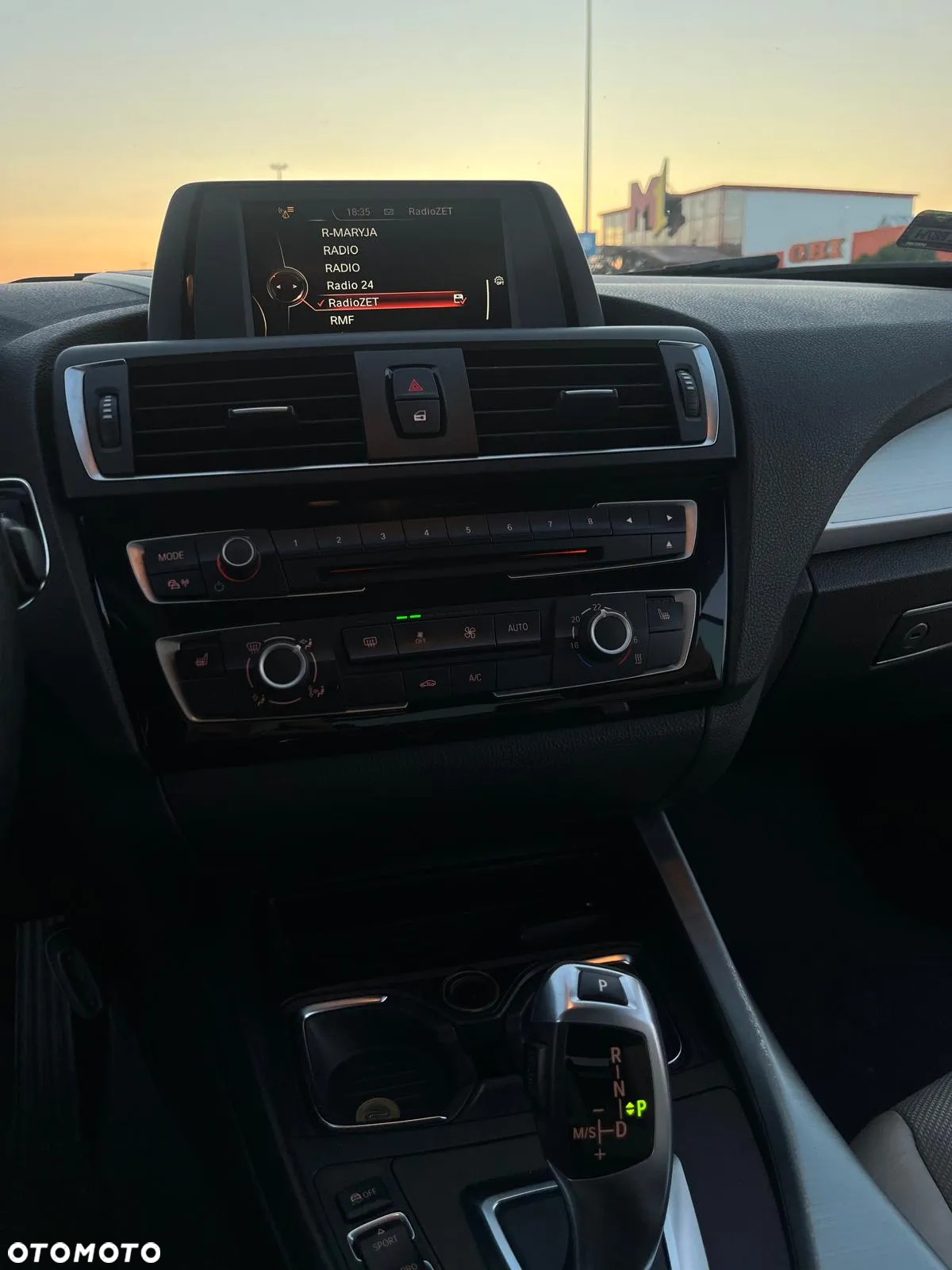 BMW Seria 2 220d - 23