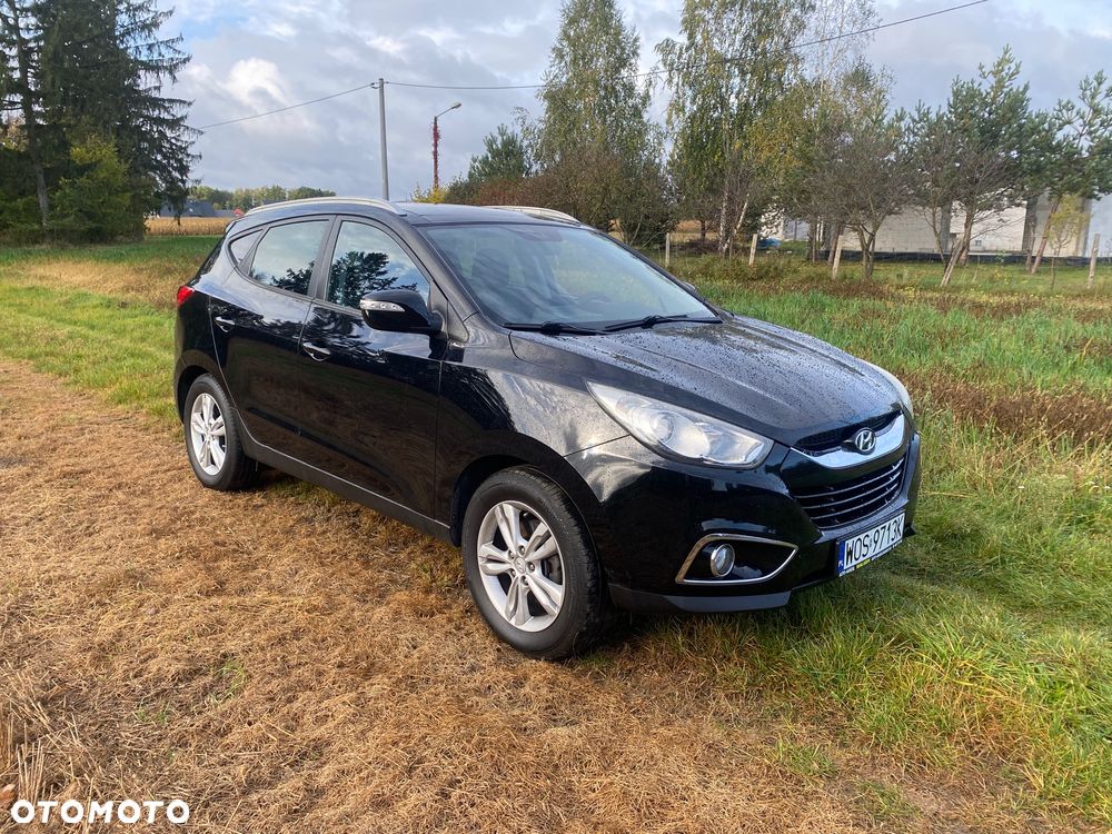 Hyundai ix35 1.7 CRDi 2WD blue Finale Silver - 1