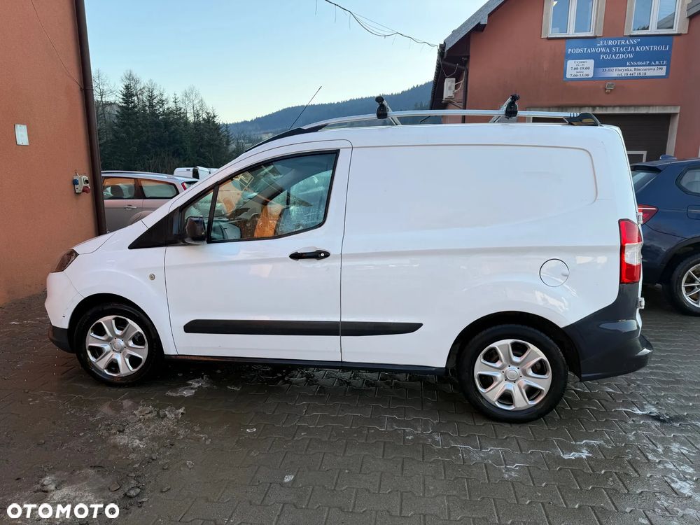 Ford Transit Courier Basis - 4