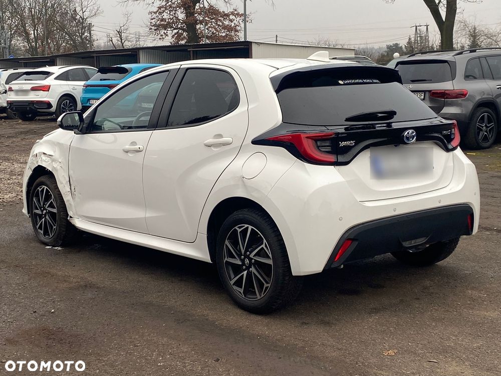 Toyota Yaris Hybrid 1.5 Selection Style - 8