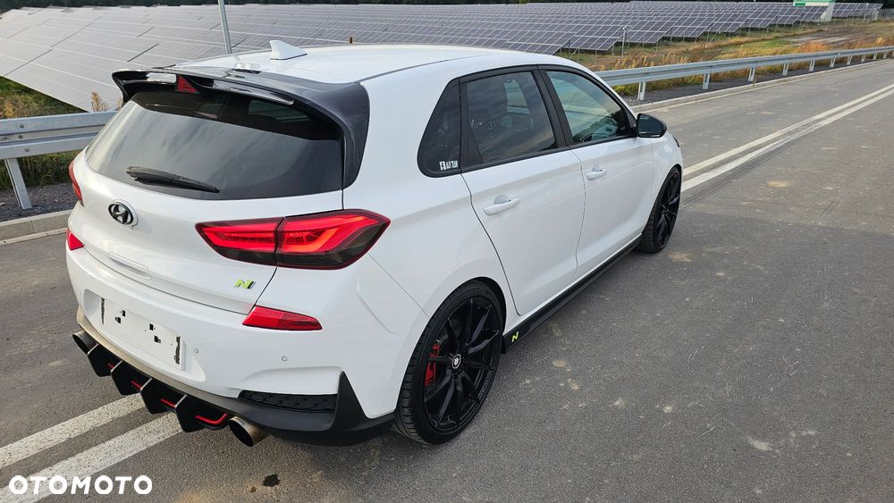 Hyundai i30 N 2.0 T-GDI - 13