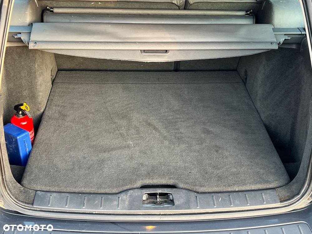 Volvo V50 DPF D3 Geartronic Business Pro Edition - 28