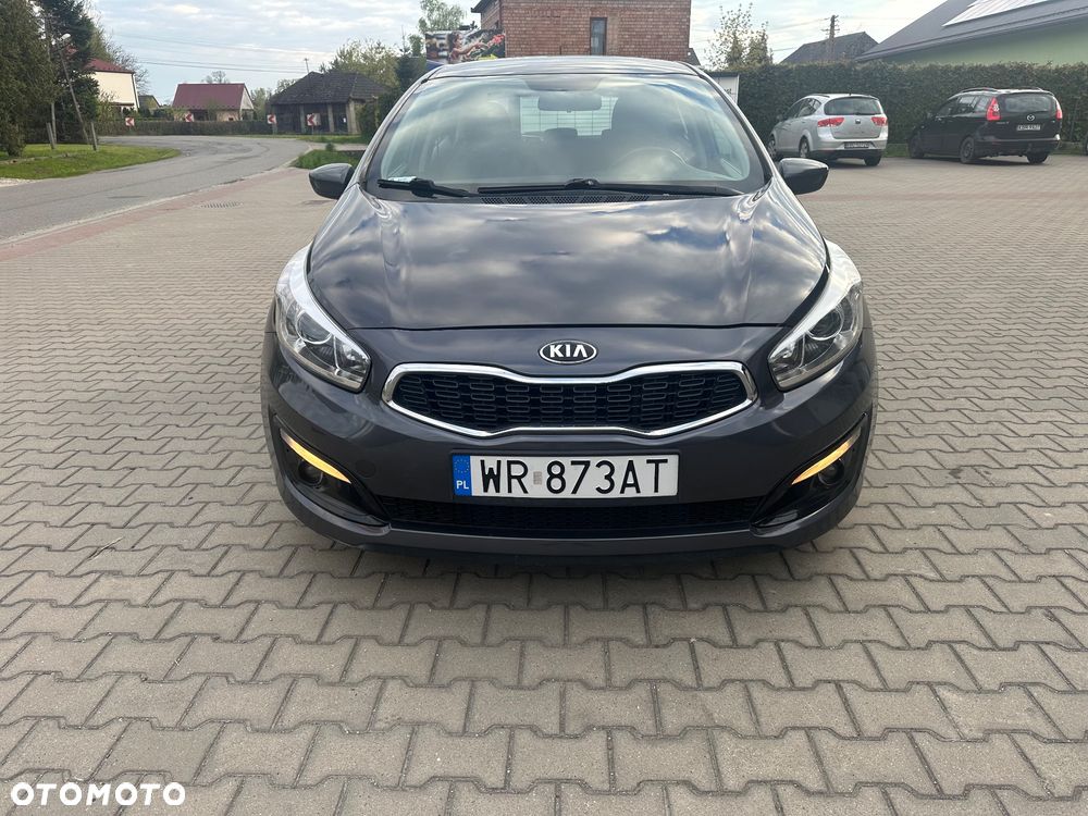 Kia Ceed 1.6 CRDi M - 8