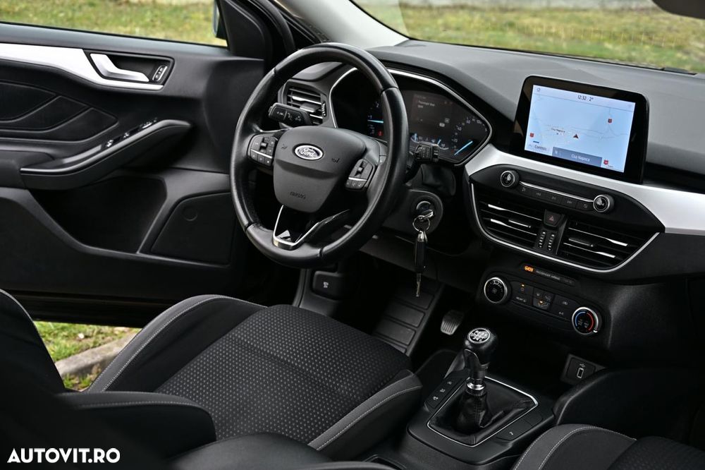 Ford Focus 1.5 EcoBlue Start-Stopp-System TREND - 9