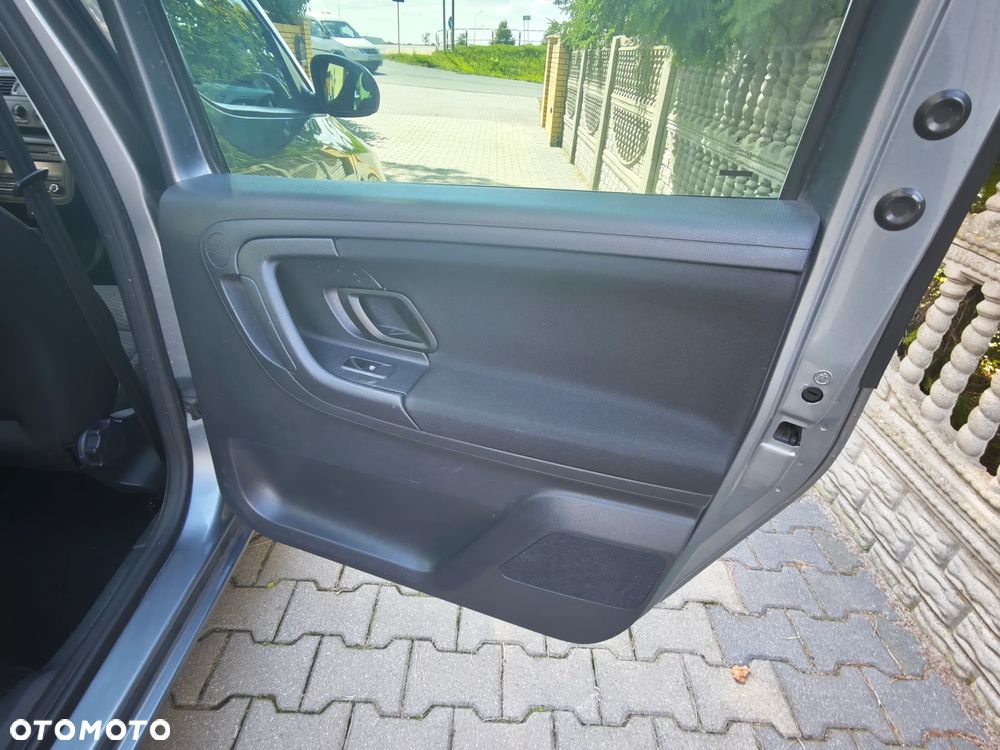 Skoda Roomster 1.2 TSI Style PLUS EDITION - 25