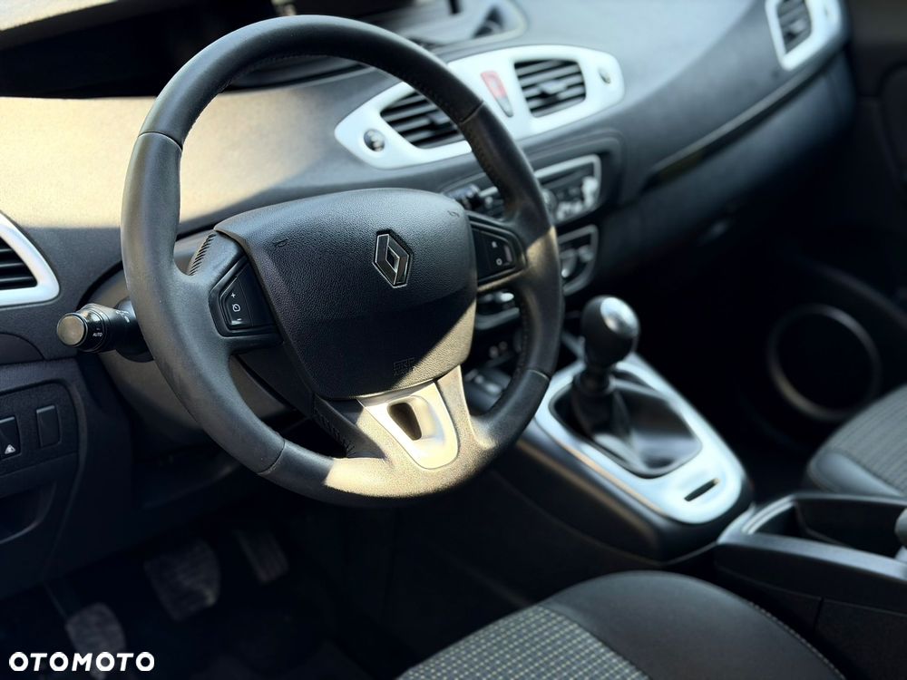 Renault Scenic 1.6 16V Expression - 20