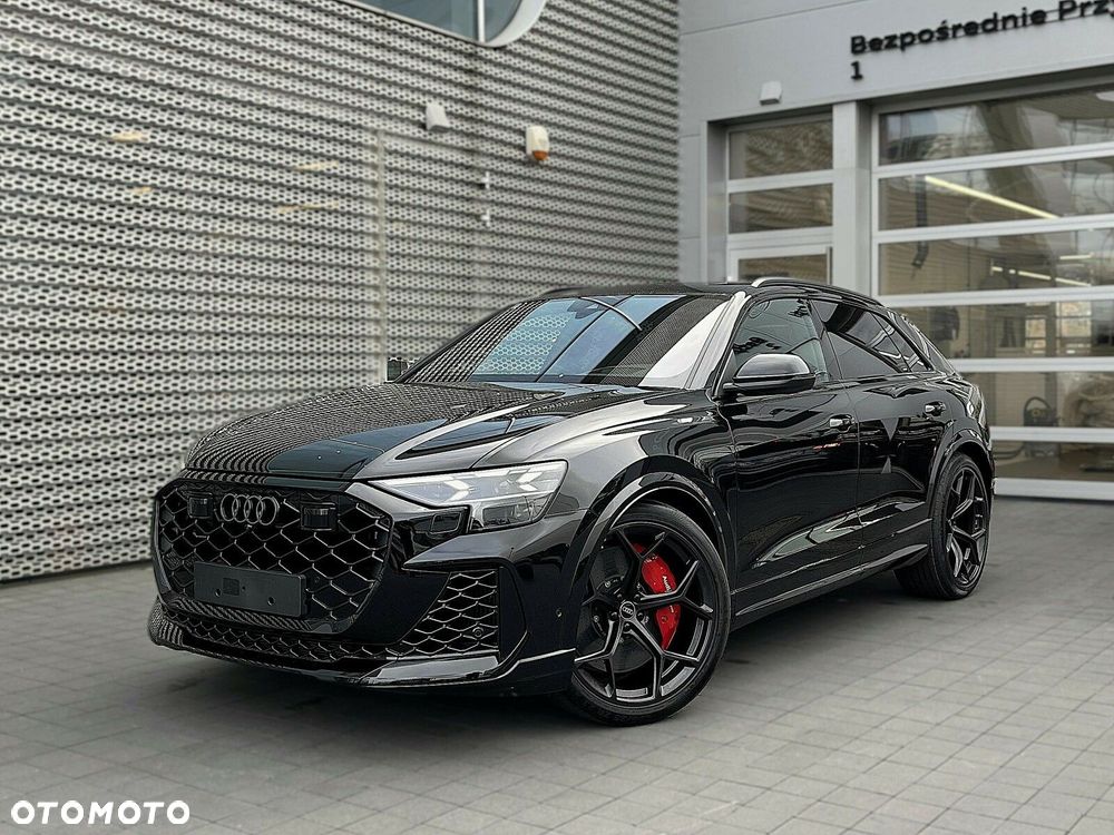 Audi RS Q8 - 3