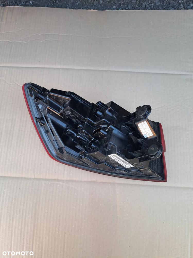Audi a4 b9 lampa prawy tył avant 8W9945092 kombi led europa prawa tylna - 5