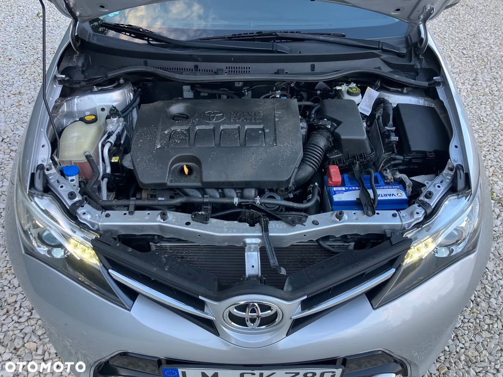 Toyota Auris 1.6 Prestige - 41