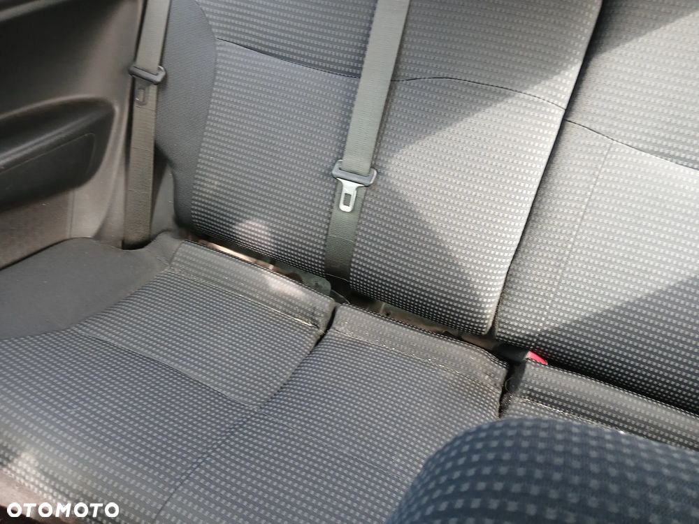 honda civic VII fotel fotele kanapa deska kokpit podsufitka boczek boczki klamka podłokietnik licznik - 7
