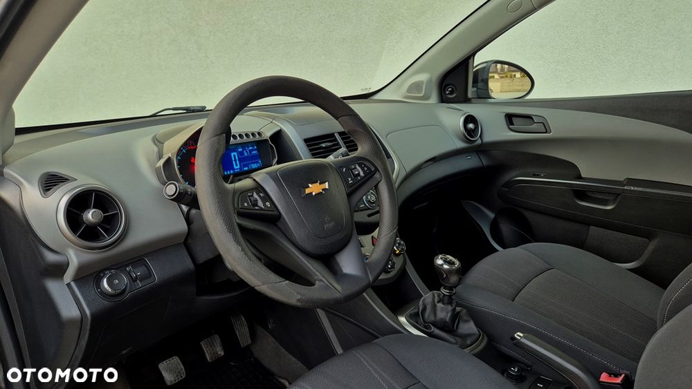Chevrolet Aveo 1.4 16V Plus - 11