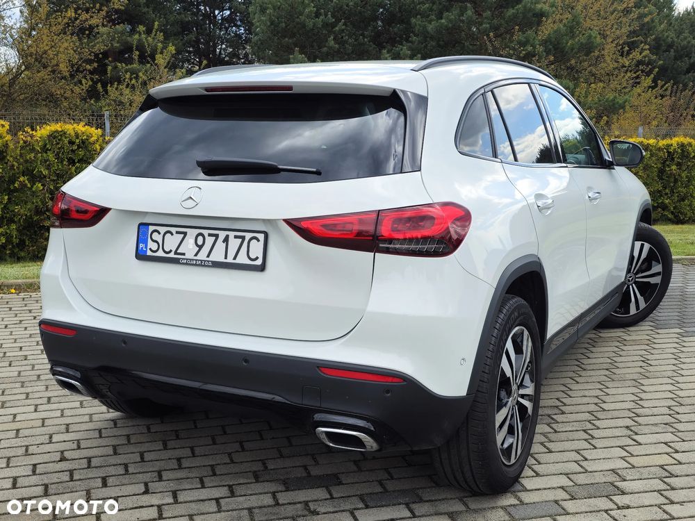 Mercedes-Benz GLA 200 Progressive - 8