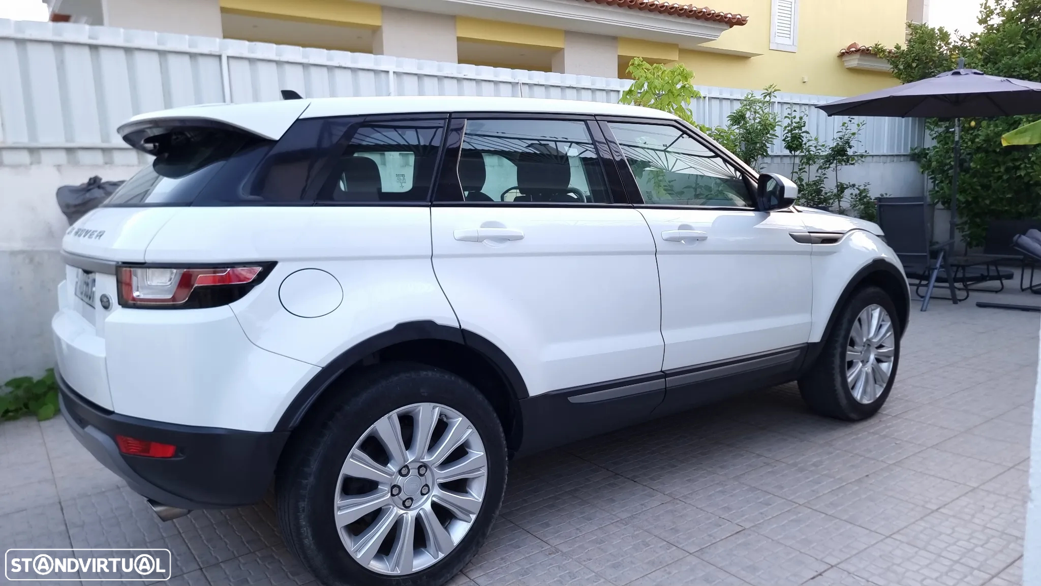Land Rover Range Rover Evoque 2.0 TD4 Pure - 33