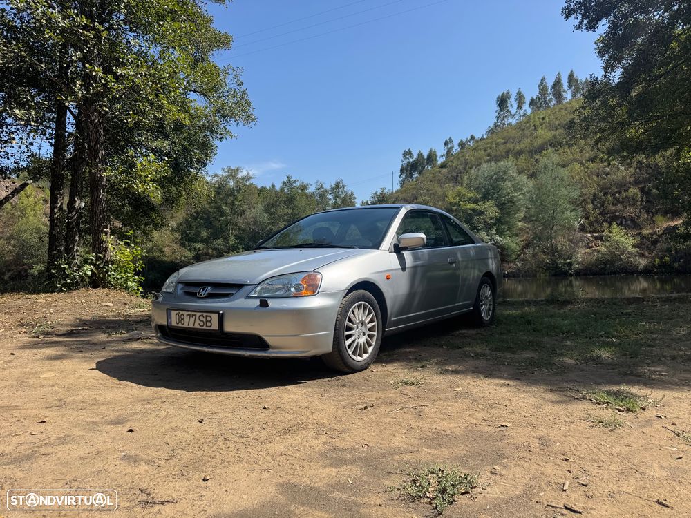 Honda Civic 1.7 ES - 1