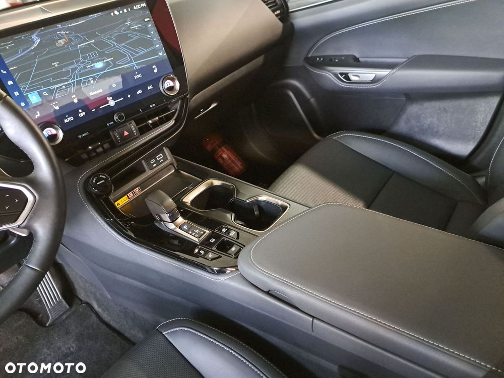 Lexus NX - 26